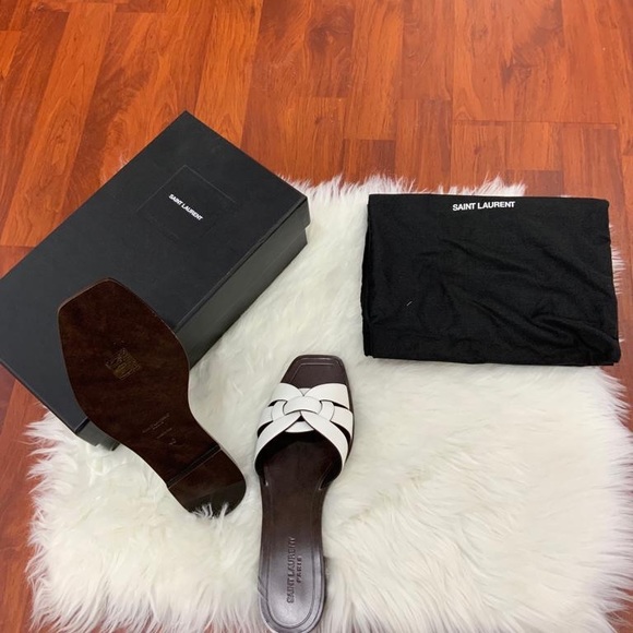 ❗️SOLD❗️Saint Laurent Tribute Flat Sandals - Picture 6 of 6